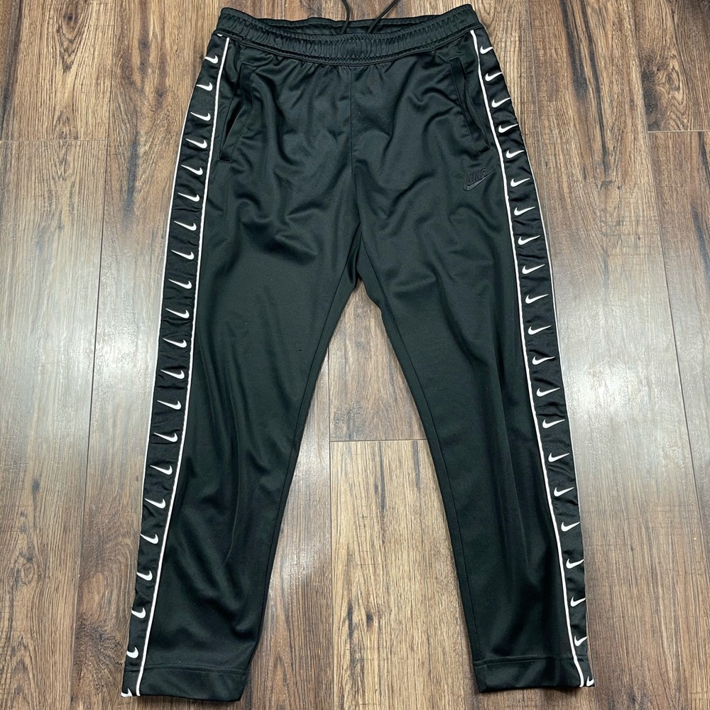NIKE ESSENTIAL JOGGING PANTS zipper bottom